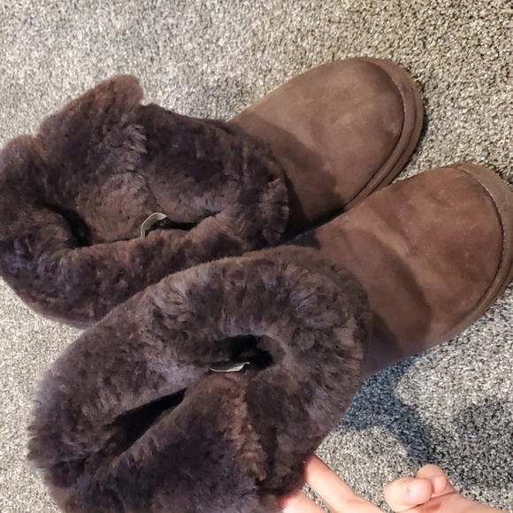 Ugg Australia tall  boots Bailey Button Triplet II chocolate sz 9 - Picture 13 of 16